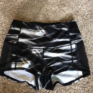 Victoria secret sport spandex. NWOT. never worn.